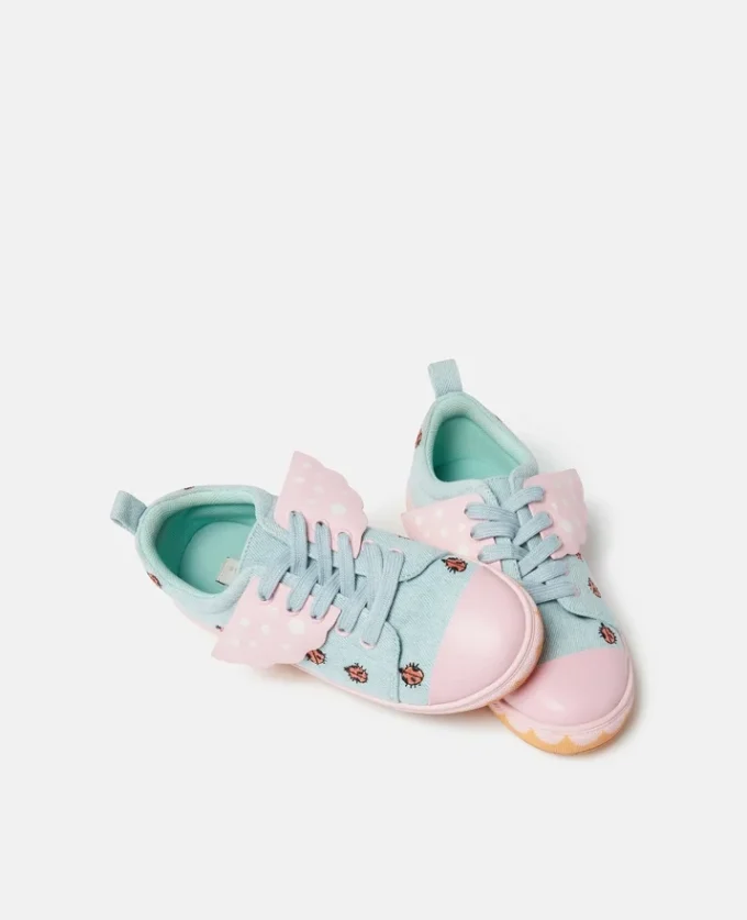 Baskets en toile à lacets Ladybird