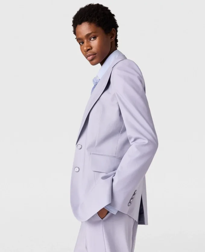 Blazer à revers en pointe et boutonnage simple