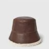 Chapeau bob doublé en peluche avec logo Chapeau bob doublé en peluche avec logo