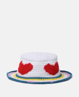 Chapeau bob en crochet avec cœur