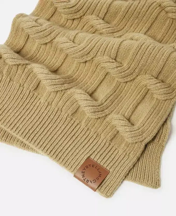 Écharpe Falabella en maille torsadée Écharpe Falabella en maille torsadée