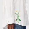 Chemise brodée à fleurs Chemise brodée à fleurs