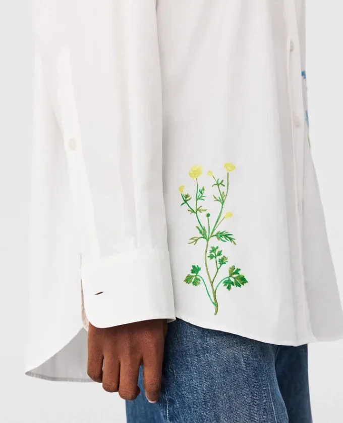 Chemise brodée à fleurs Chemise brodée à fleurs