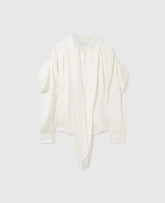 Chemise à manches longues avec col cravate et épaulettes