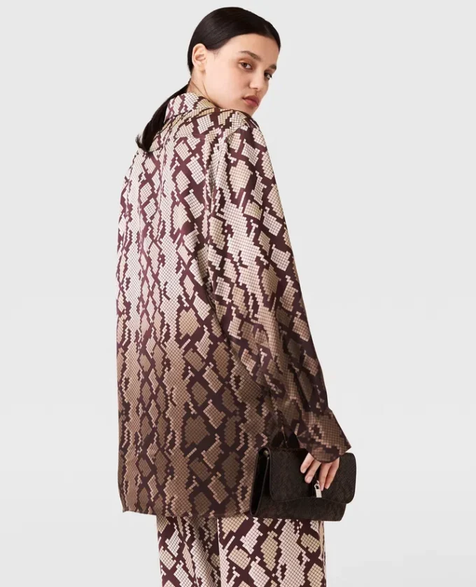 Chemise oversize imprimé serpent Chemise oversize imprimé serpent