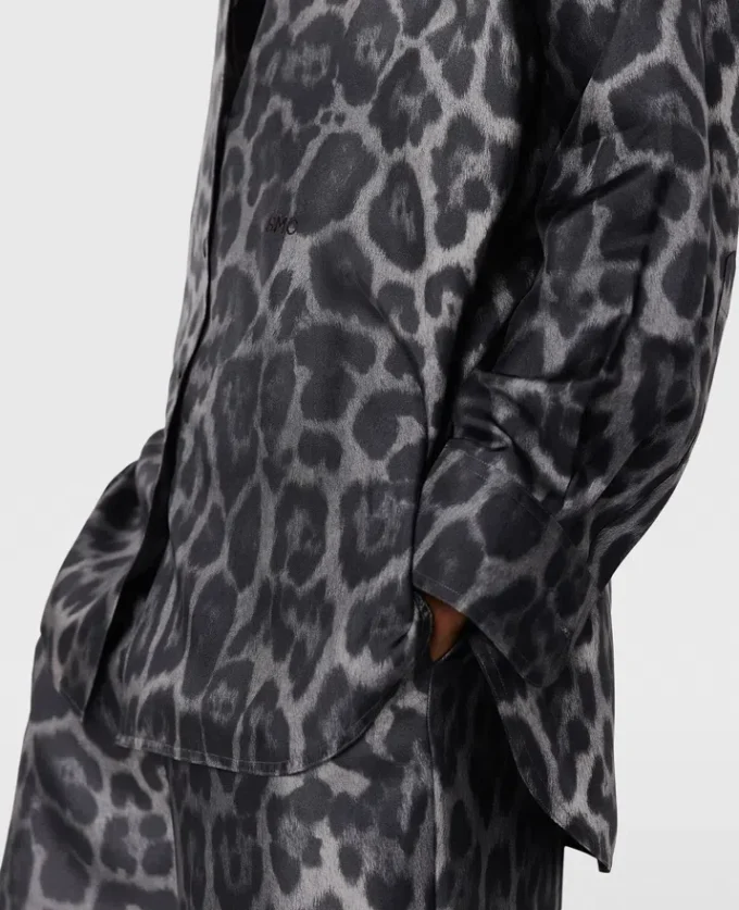Chemise oversize imprimée léopard Chemise oversize imprimée léopard