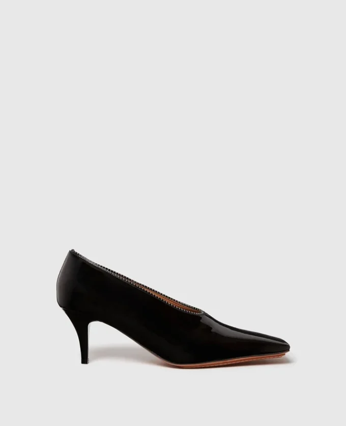 Escarpins à talons bobines en cuir verni à bout carré Escarpins à talons bobines en cuir verni à bout carré