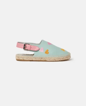 espadrilles en toile brodes de coeurs 1 330x406 - Espadrilles en toile brod&eacute;es de c&oelig;urs