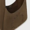 Grand sac hobo en daim avec logo Grand sac hobo en daim avec logo