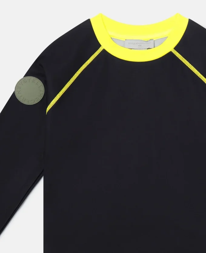 Haut de pyjama à bordures contrastées Haut de pyjama à bordures contrastées