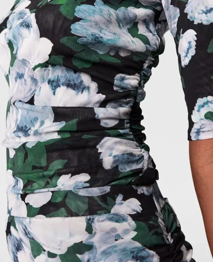 Haut en maille à manches trois-quarts à motif floral Haut en maille à manches trois-quarts à motif floral