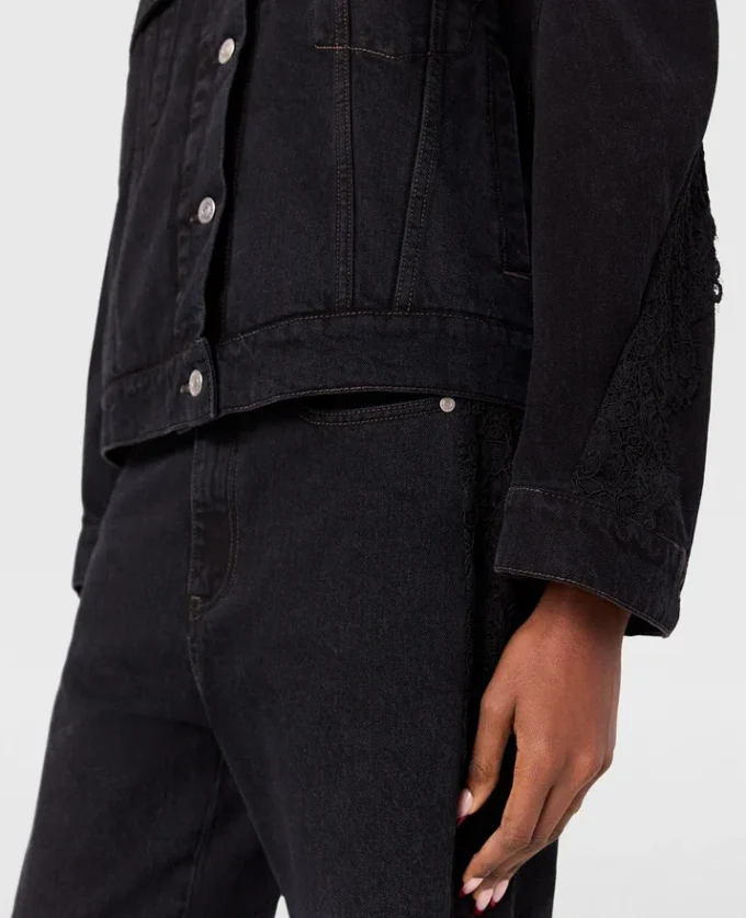 Jean droit taille haute en dentelle Jean droit taille haute en dentelle