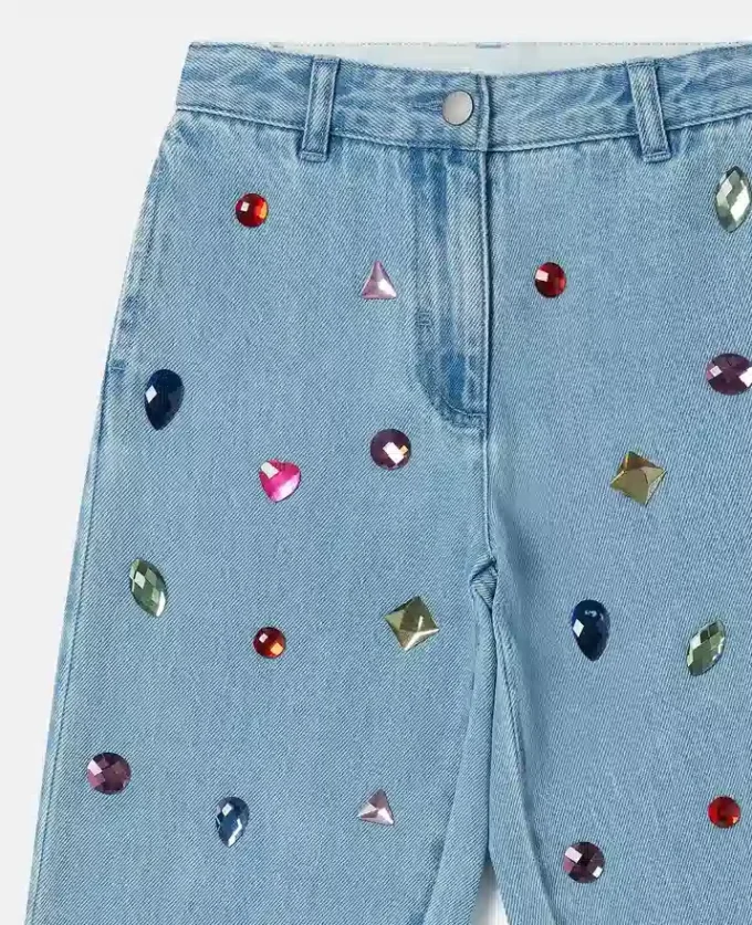 Jean en denim brodé de bijoux Jean en denim brodé de bijoux