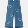 Jean en denim stretch avec patch cœur à franges Jean en denim stretch avec patch cœur à franges