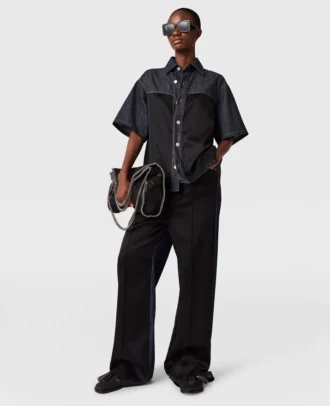 Jean à jambes larges et empiècements en satin