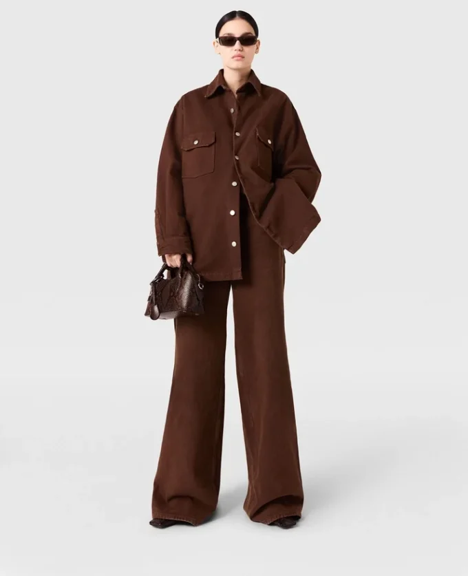 Jean taille moyenne à jambes larges