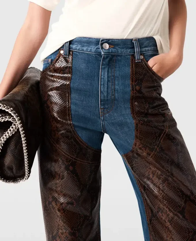 Jeans en denim à empiècements serpent Jeans en denim à empiècements serpent