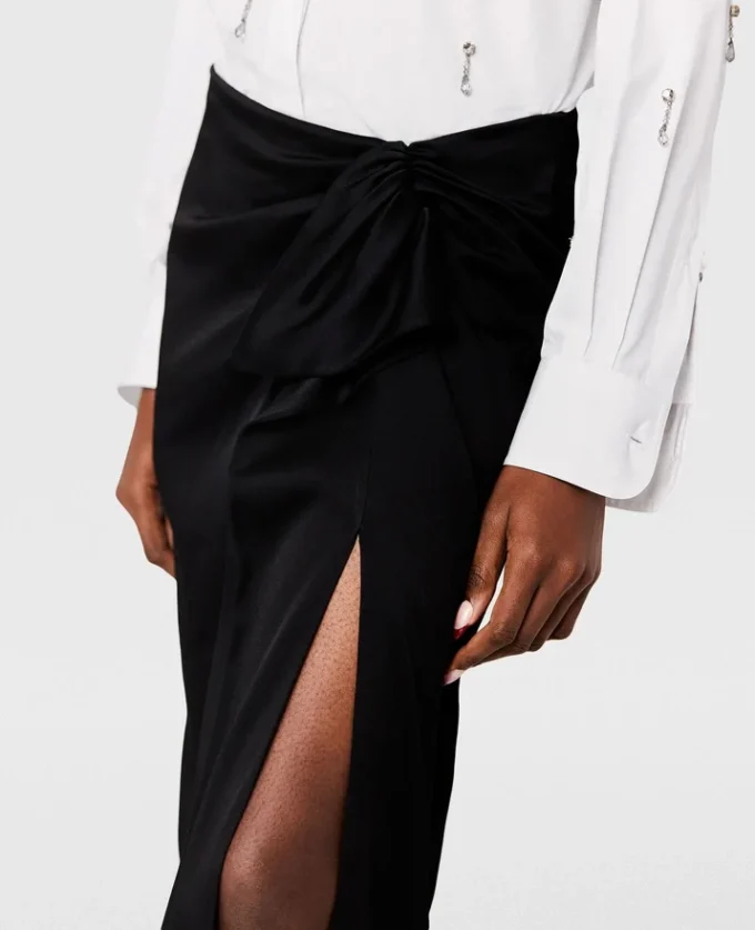 Jupe midi asymétrique nouée Jupe midi asymétrique nouée