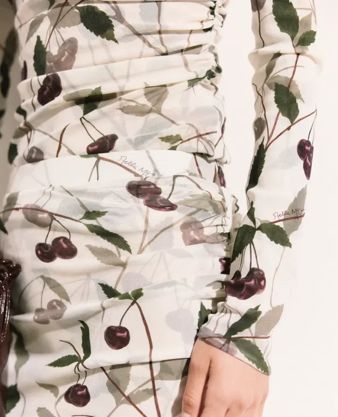 Jupe midi imprimée cerises Jupe midi imprimée cerises