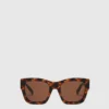 Lunettes de soleil carrées avec logo
