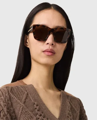 Lunettes de soleil carrées avec logo