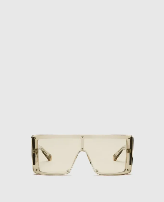 Lunettes de soleil carrées translucides