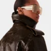 Lunettes de soleil carrées translucides