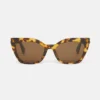 Lunettes de soleil géométriques