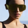 Lunettes de soleil épaisses à bords droits Lunettes de soleil épaisses à bords droits