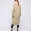 Manteau en laine à double boutonnage Manteau en laine à double boutonnage