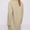 Manteau en laine à double boutonnage Manteau en laine à double boutonnage
