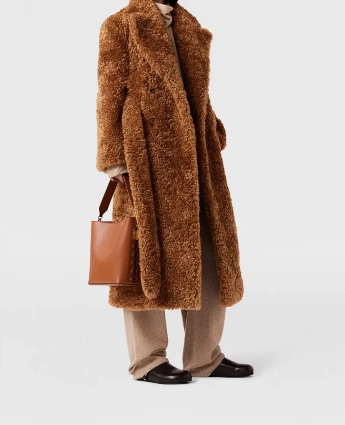 Manteau Teddy en peluche avec ceinture Manteau Teddy en peluche avec ceinture