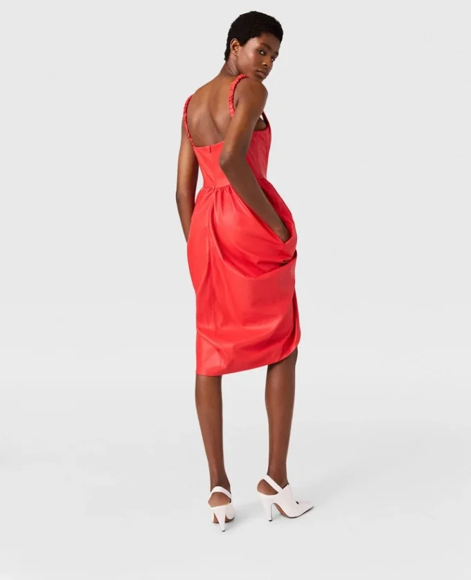Mini-robe bustier froncée et enveloppante Mini-robe bustier froncée et enveloppante