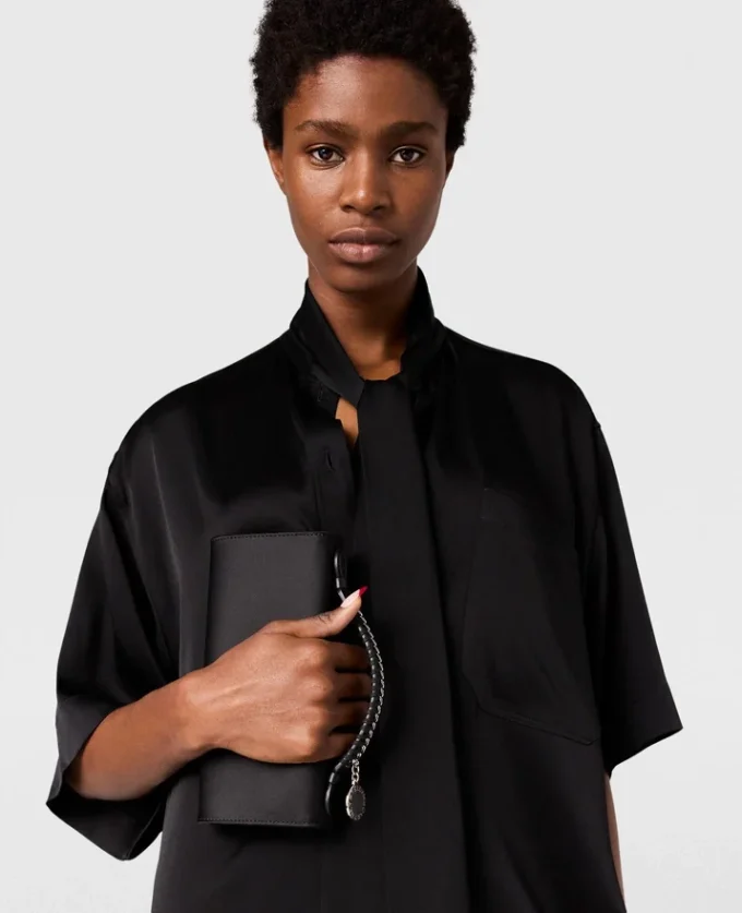Mini-robe à col noué Mini-robe à col noué