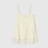 Mini-robe en satin à bordures en dentelle Mini-robe en satin à bordures en dentelle