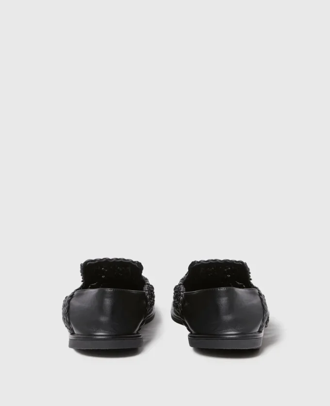 Mocassins Ryder à pompons tissés Mocassins Ryder à pompons tissés
