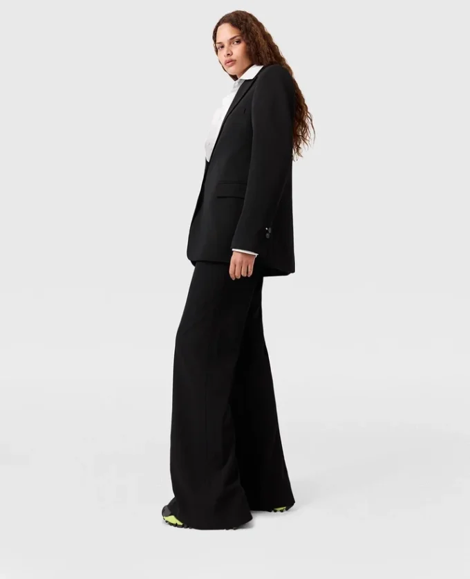 Pantalon ajusté en flanelle de laine Pantalon ajusté en flanelle de laine