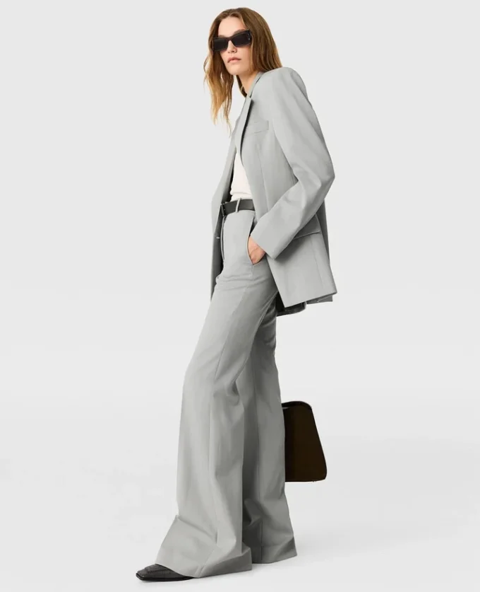 Pantalon botcut taille moyenne Pantalon botcut taille moyenne