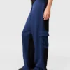 Pantalon cargo oversize en satin Pantalon cargo oversize en satin