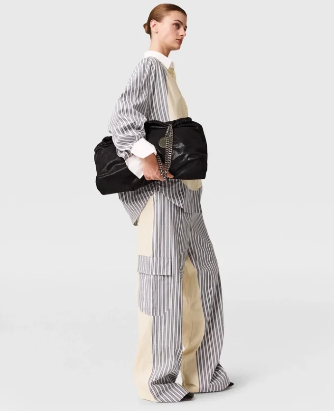 Pantalon cargo oversize à rayures mixtes Pantalon cargo oversize à rayures mixtes