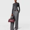 Pantalon droit en flanelle avec ceinture Pantalon droit en flanelle avec ceinture