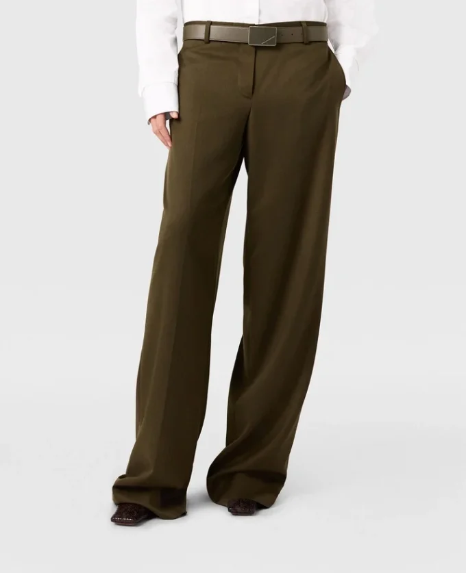 Pantalon droit à pinces Pantalon droit à pinces