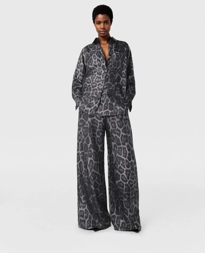 Pantalon oversize à cordon coulissant et imprimé léopard Pantalon oversize à cordon coulissant et imprimé léopard