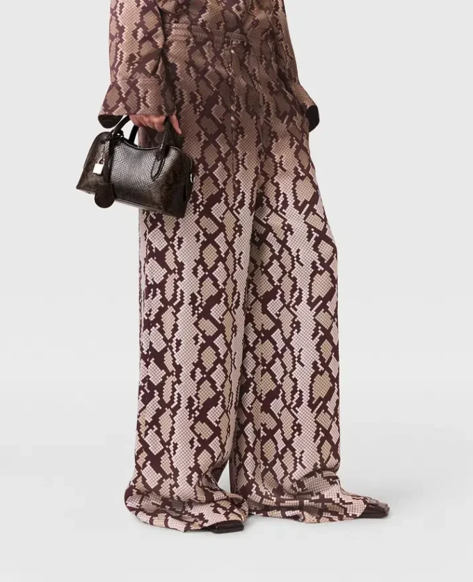 Pantalon oversize à cordon coulissant imprimé serpent Pantalon oversize à cordon coulissant imprimé serpent