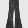 Pantalon évasé taille moyenne à imprimé léopard Pantalon évasé taille moyenne à imprimé léopard