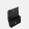 Petit portefeuille à rabat Falabella Petit portefeuille à rabat Falabella