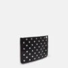 Pochette à fermeture éclair cloutée Falabella Pochette à fermeture éclair cloutée Falabella