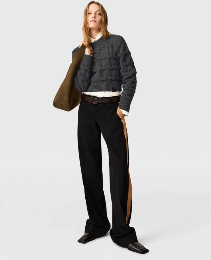 Pull à col rond et torsades Falabella