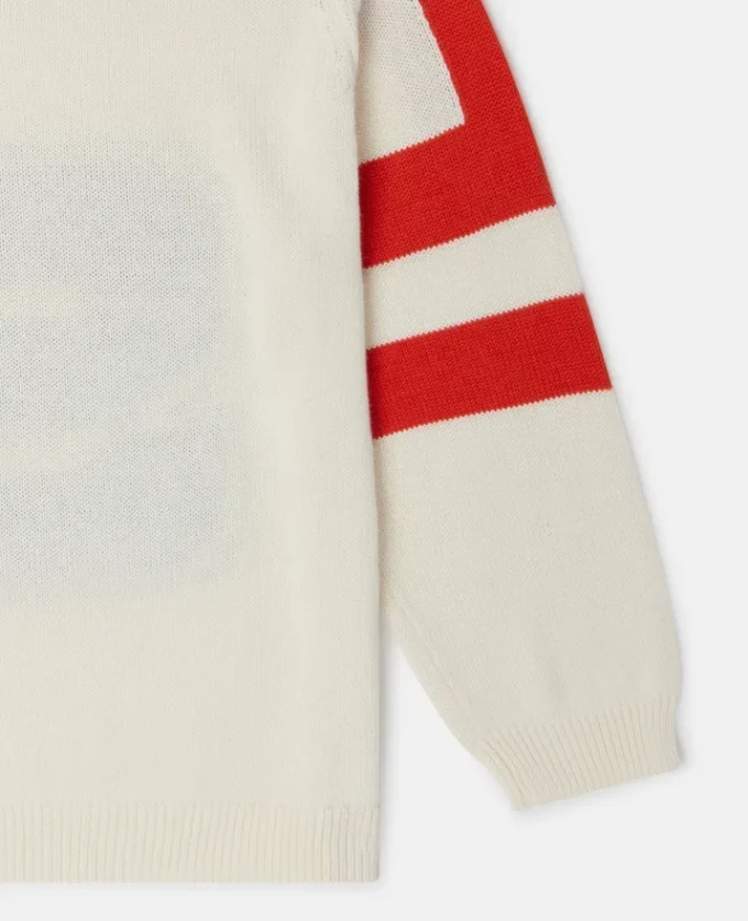 Pull en maille avec initiale de la marque Pull en maille avec initiale de la marque