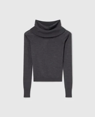 Pull à manches longues et épaules dénudées